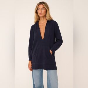 Vince Tunic Hoodie Sweatshirt Deep V Navy Cotton Medium Coastal Chic Beachy